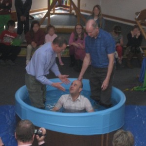 BaptistryUK round pool